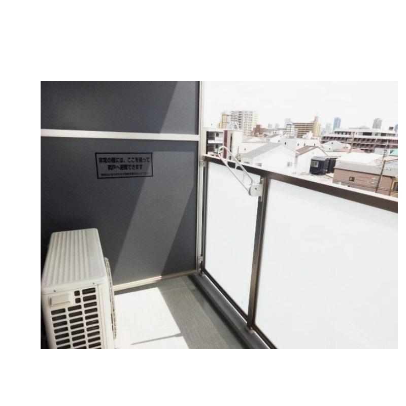 15/28 バルコニー