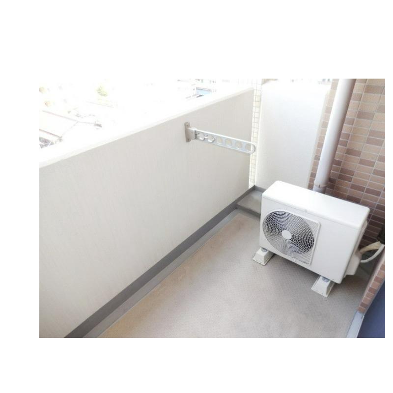 16/23 バルコニー