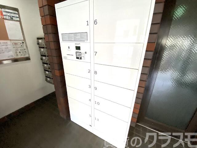 22/26 エントランス