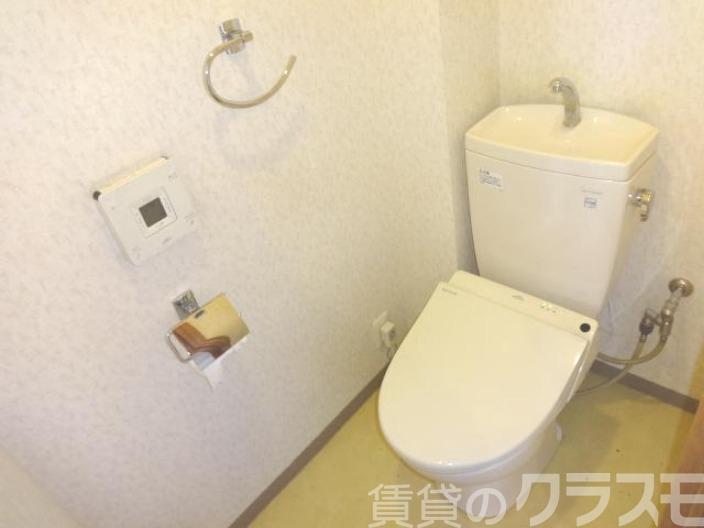 13/30 トイレ