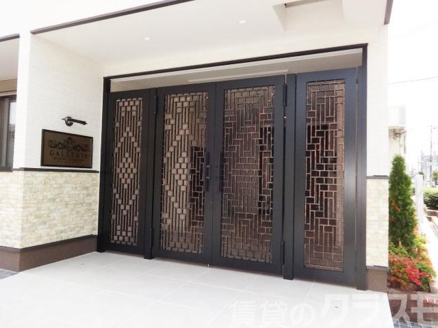 19/24 エントランス