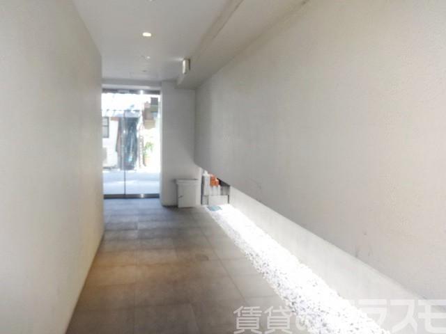 2/8 エントランス