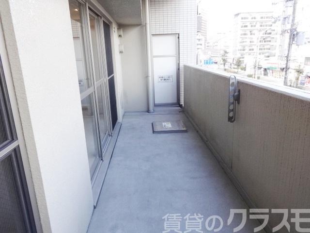 19/30 バルコニー