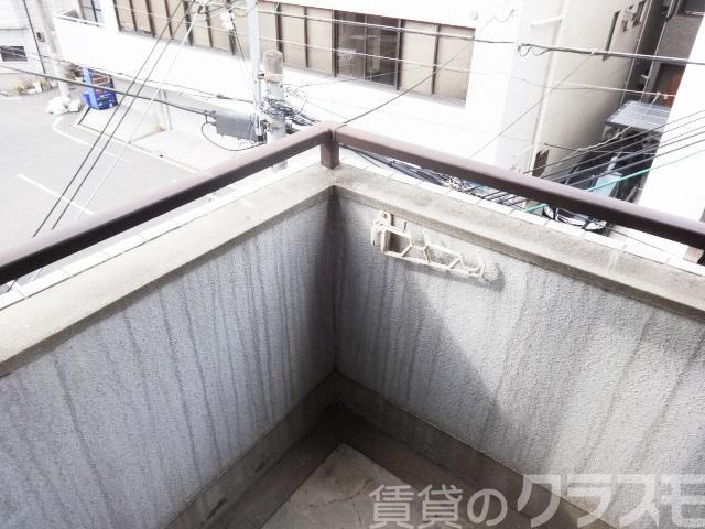 16/27 バルコニー
