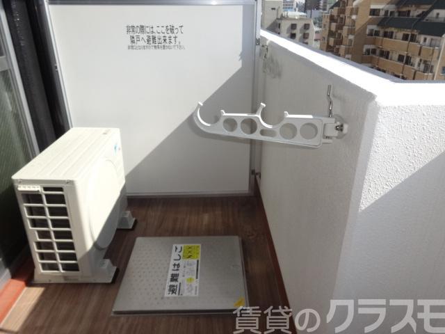 13/23 バルコニー