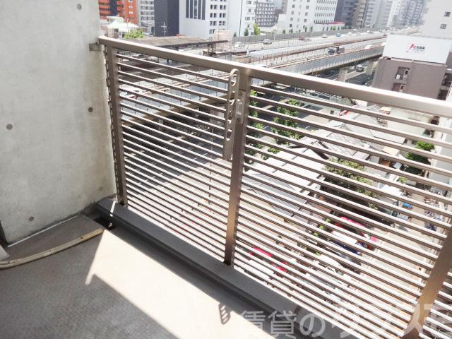 17/27 バルコニー