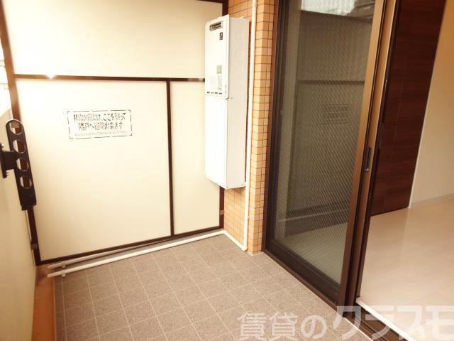 14/25 バルコニー