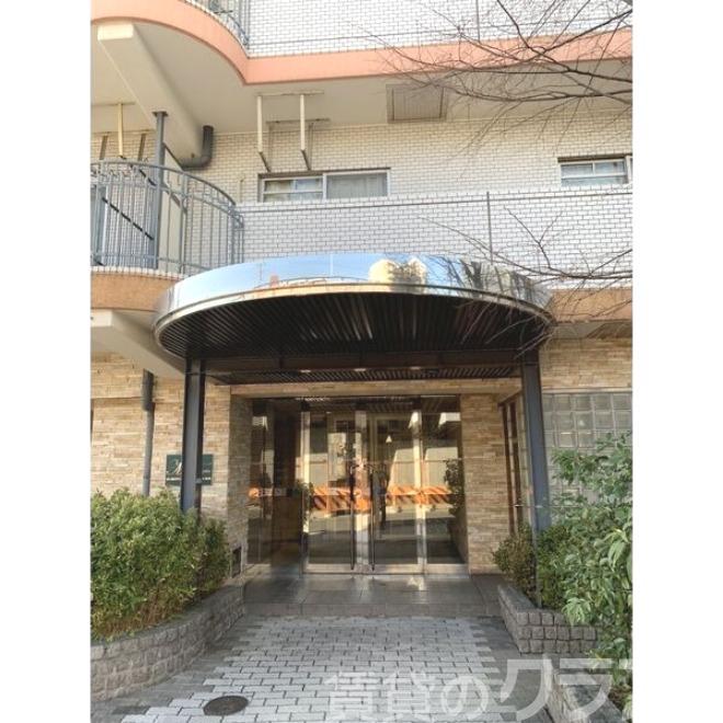 2/6 エントランス