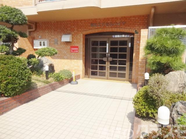 19/24 エントランス