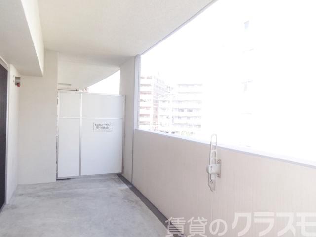 17/28 バルコニー