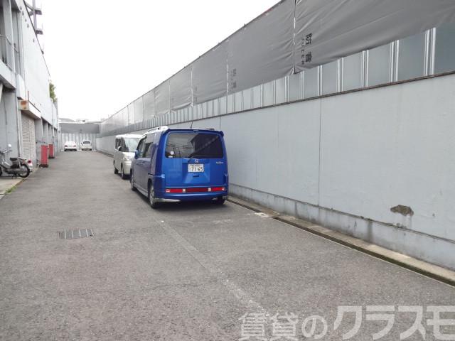 22/26 駐車場