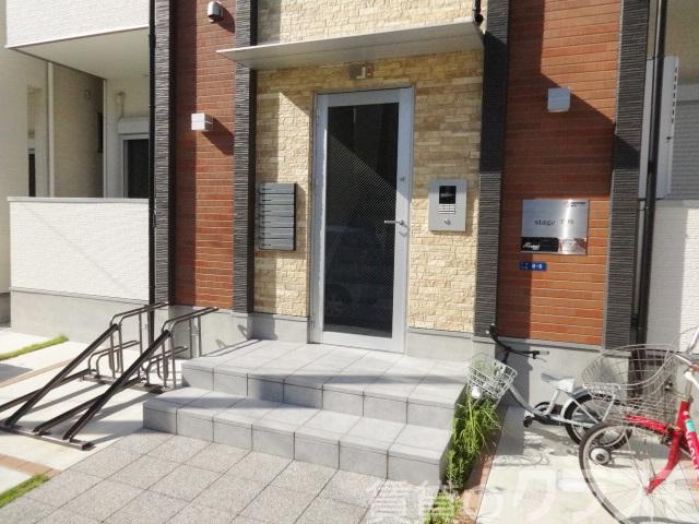 19/24 エントランス