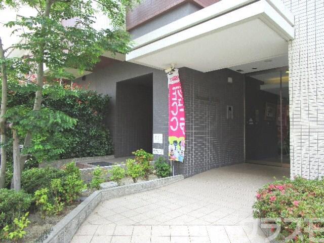 3/7 エントランス