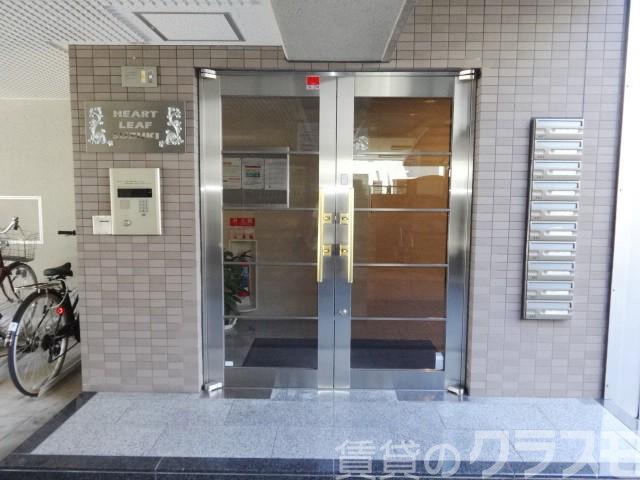 17/25 エントランス