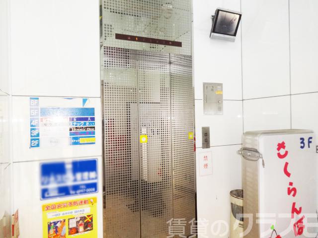 15/20 エントランス