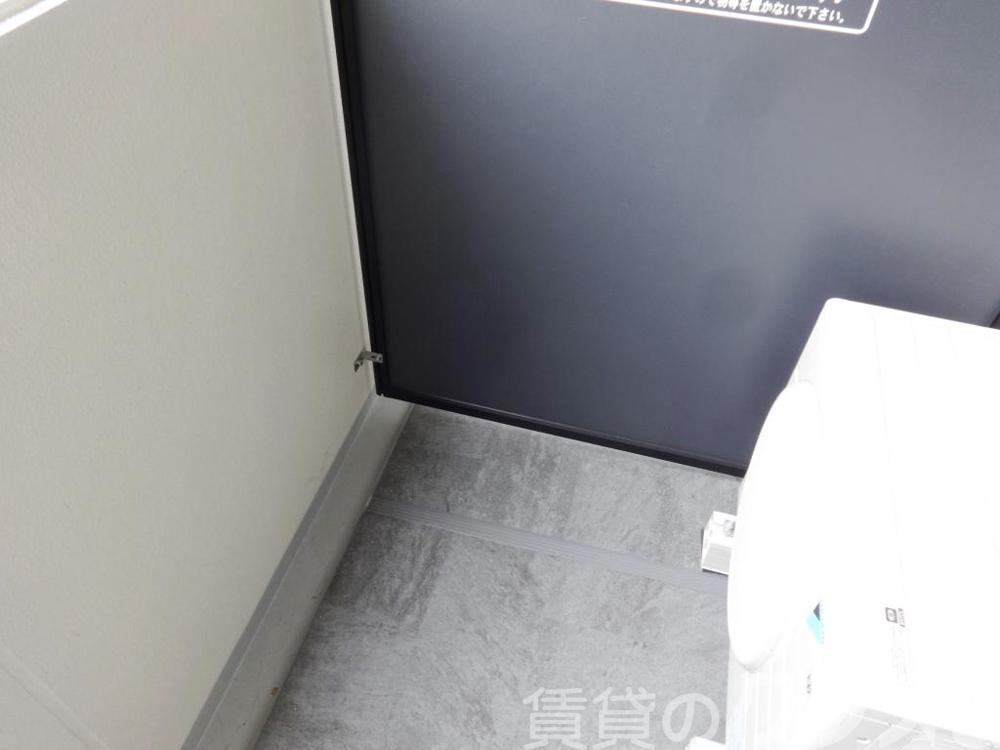 17/27 バルコニー