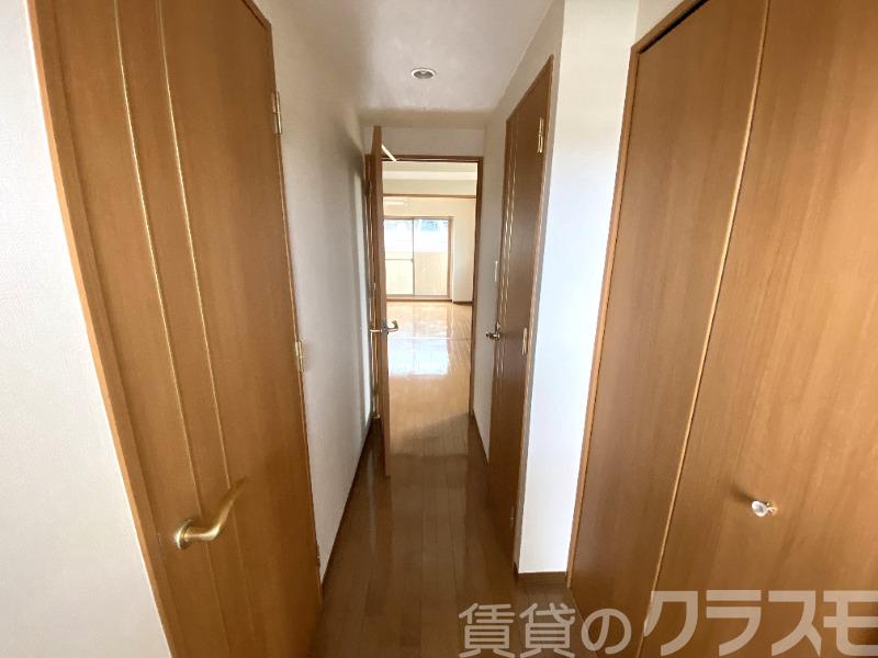 13/30 玄関