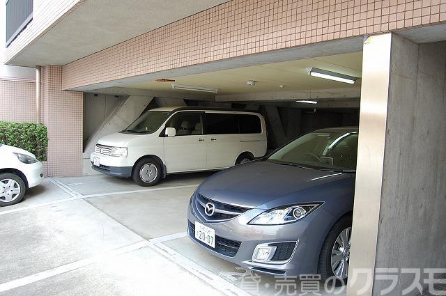 30/30 駐車場