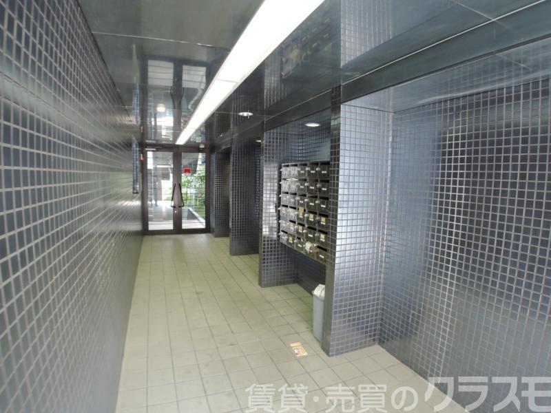 2/2 エントランス