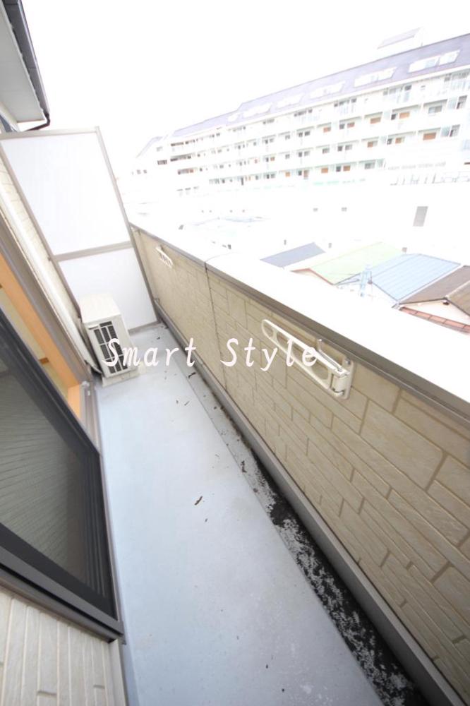 13/25 バルコニー