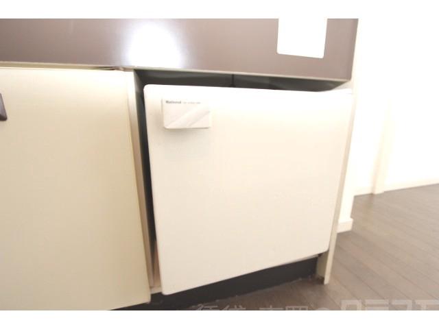 21/23 エントランス