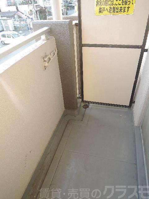 16/23 バルコニー