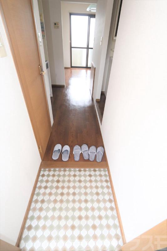 5/18 玄関
