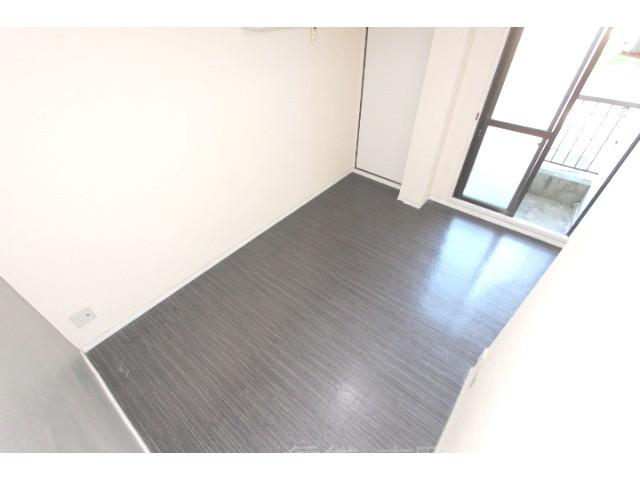 13/16 エントランス