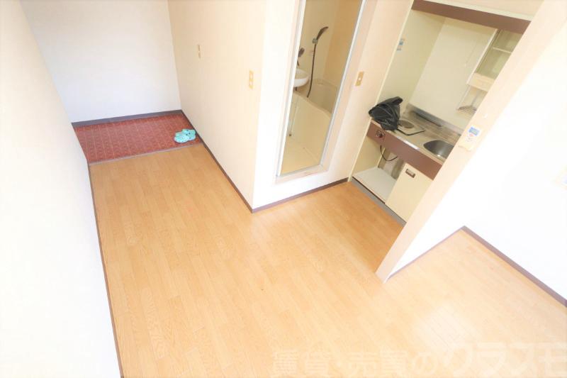 13/16 エントランス