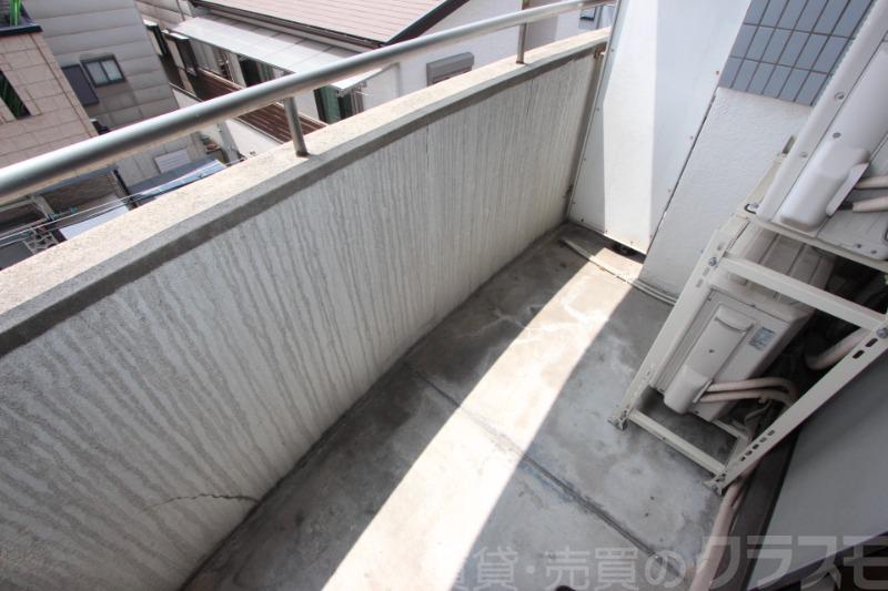 13/18 バルコニー