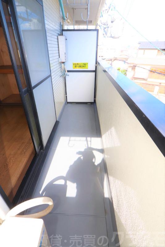 18/24 バルコニー