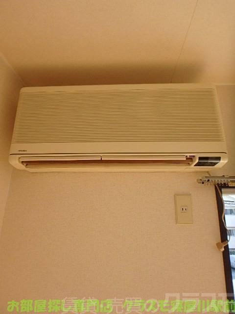 13/16 エントランス