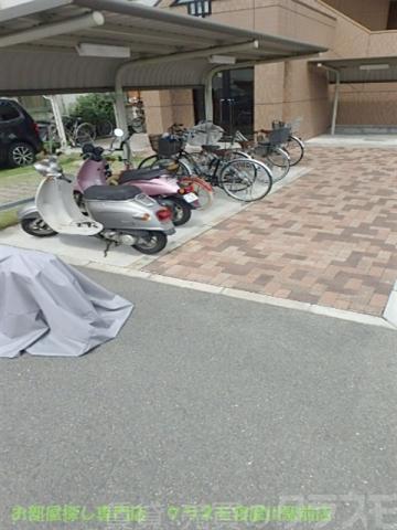 20/22 駐車場