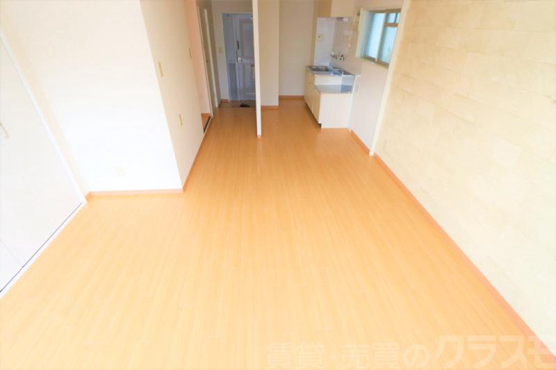 13/16 エントランス