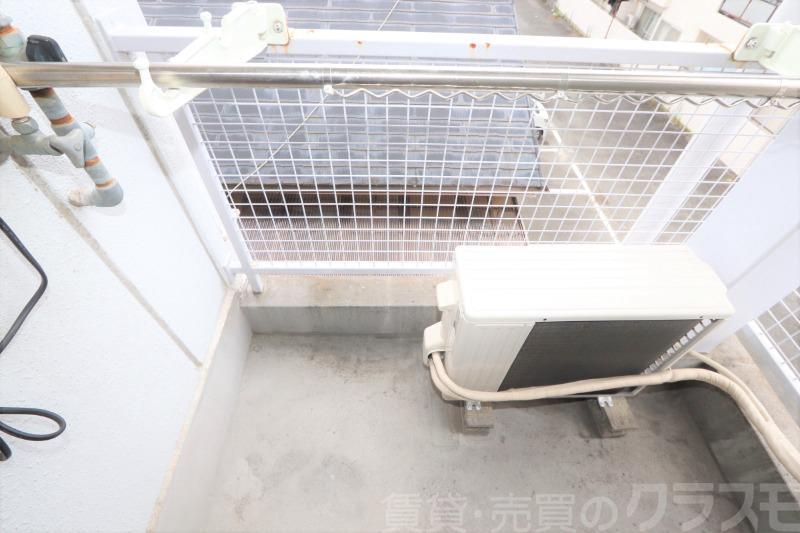 13/18 バルコニー