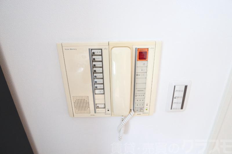 2/5 エントランス