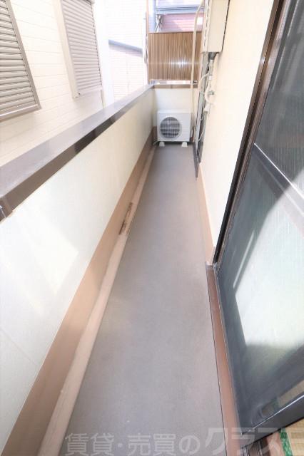 13/23 バルコニー