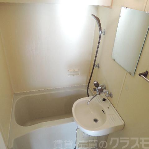 14/20 エントランス