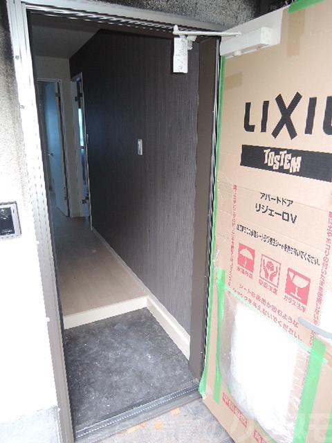 14/16 エントランス