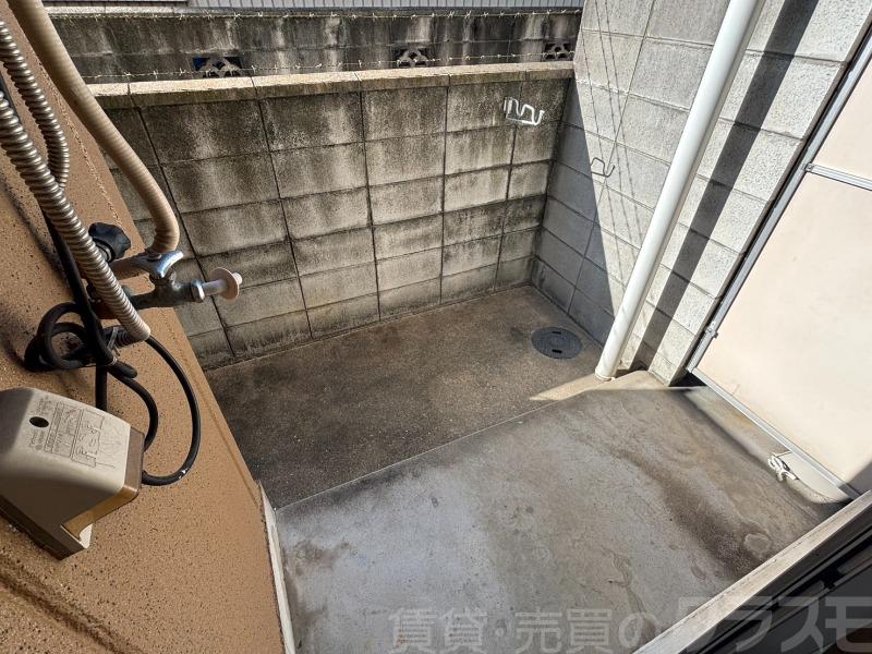 14/18 バルコニー