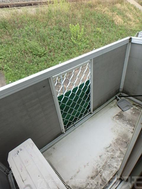 13/19 バルコニー