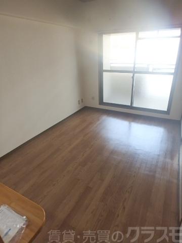 19/22 エントランス