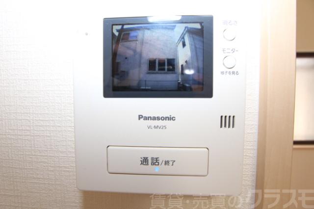 22/24 エントランス