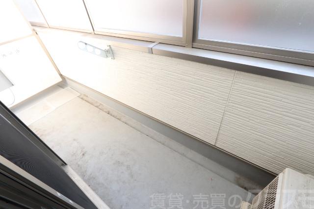 13/19 バルコニー
