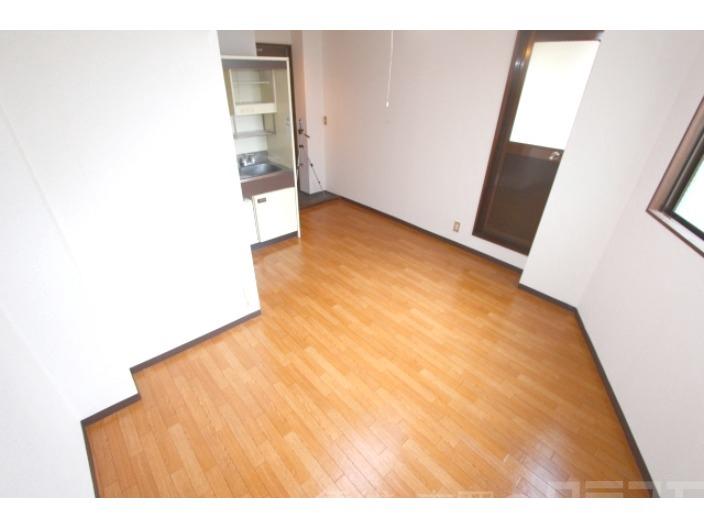 14/17 エントランス