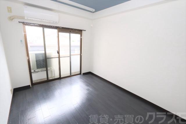 15/18 エントランス