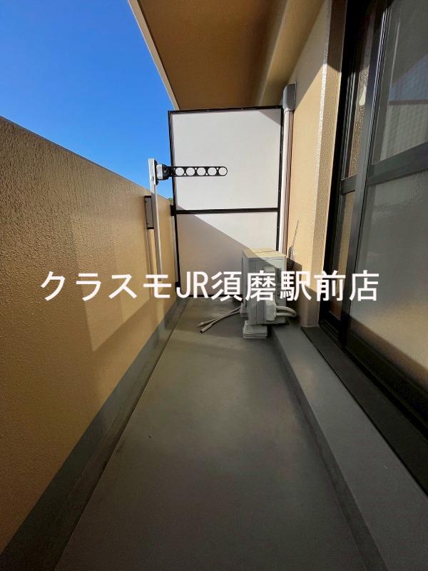 23/30 バルコニー