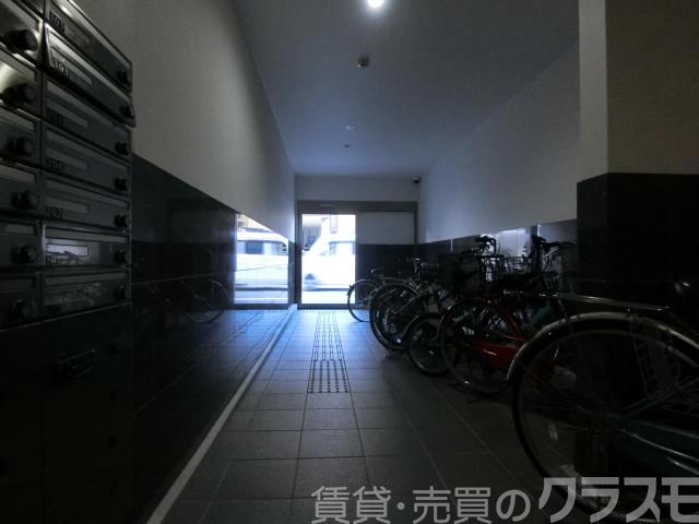 29/30 エントランス