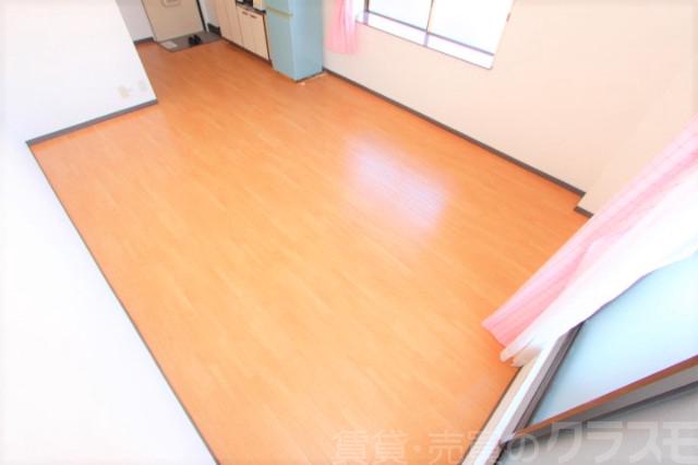 18/21 エントランス