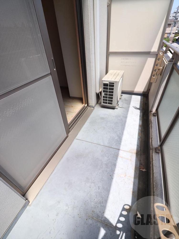 17/30 バルコニー